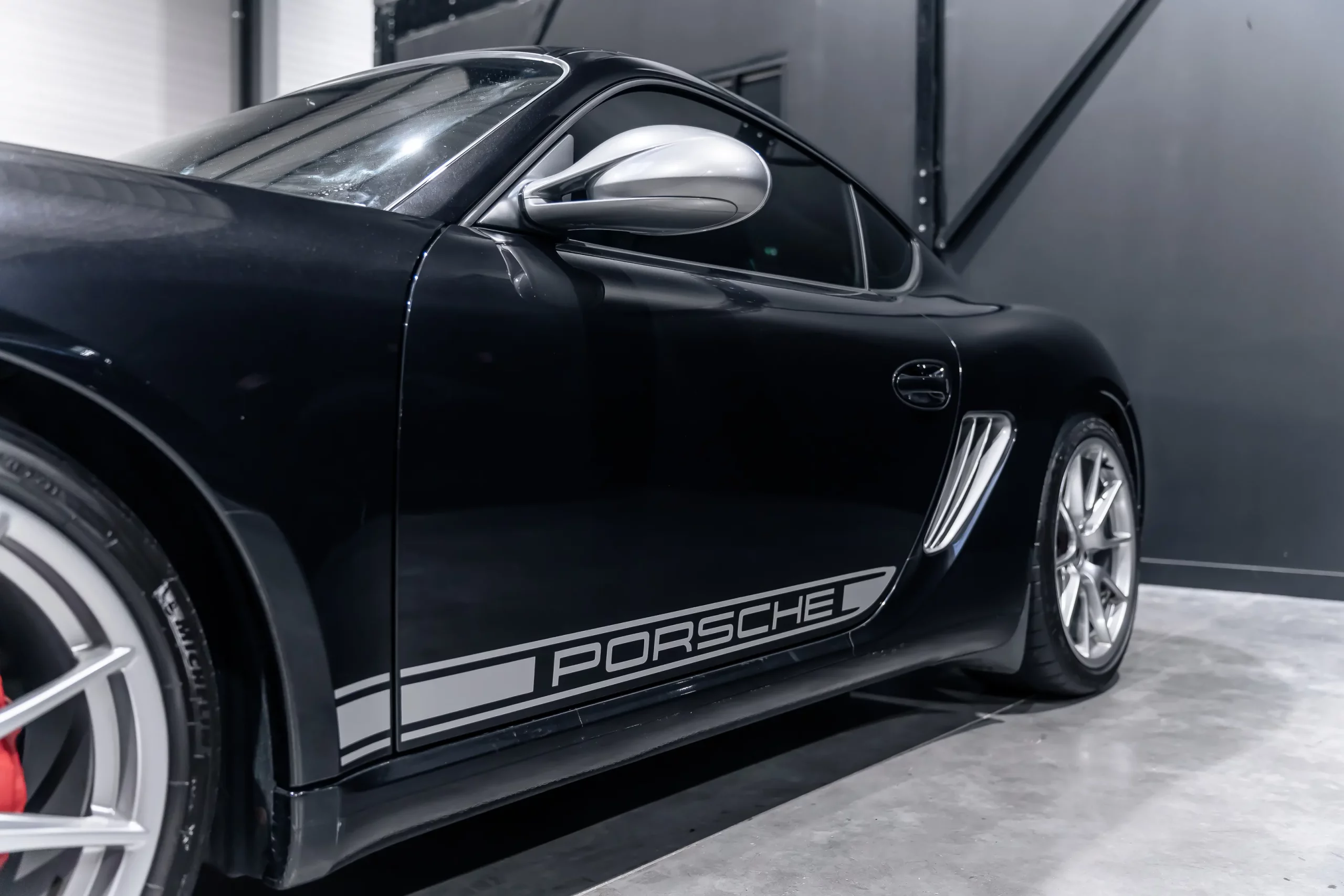 Spicy Motor - Cayman R-10_resultat