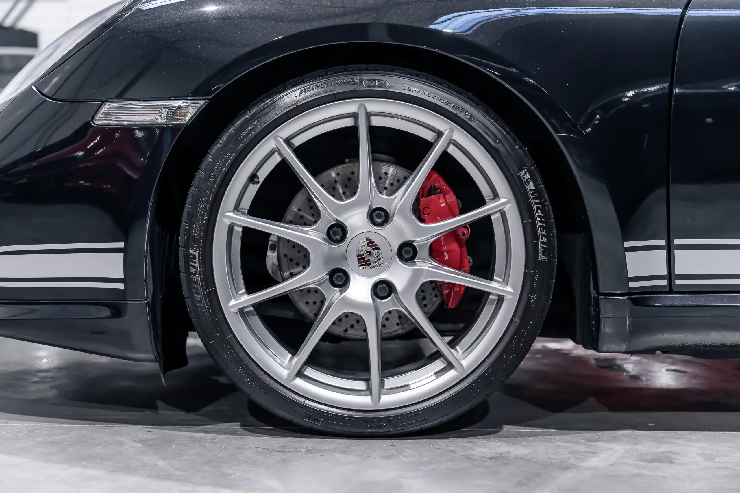 Spicy Motor - Cayman R-16_resultat