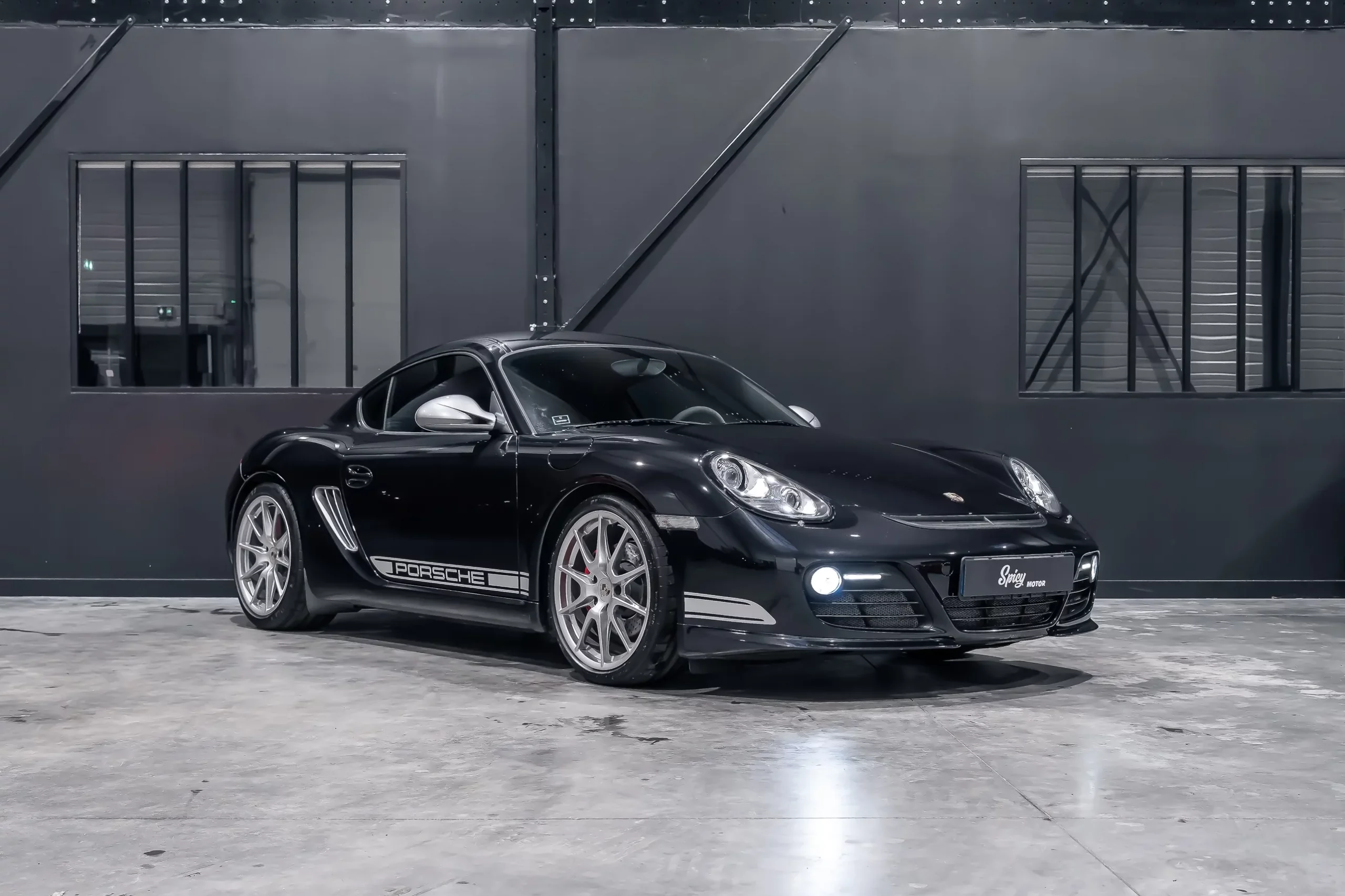 Spicy Motor - Cayman R-57_resultat