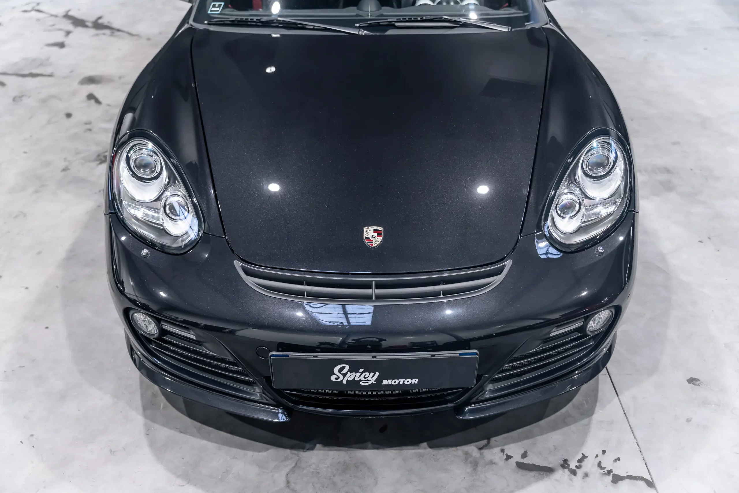 Spicy Motor - Cayman R-5_resultat